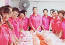 南寧月嫂哪家好？高薪月嫂的8大特質！現(xiàn)在來南寧娘子軍學還不晚！